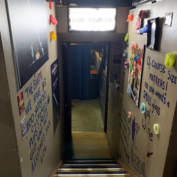 Alfredo's On Bulletin Italian Restaurant in Sydney City Center