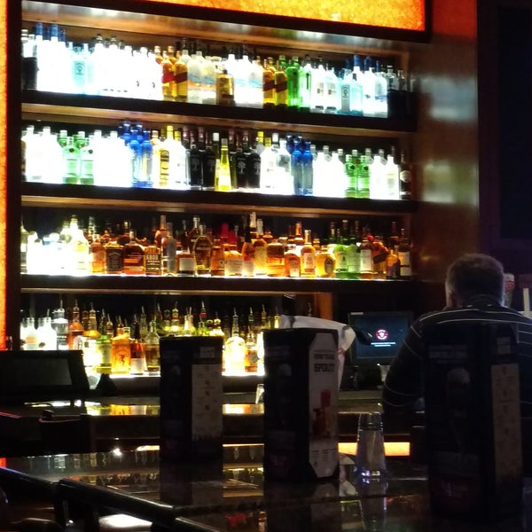 Photo taken at BJ&#39;s Restaurant &amp; Brewhouse by Mike B. on 1/23/2018