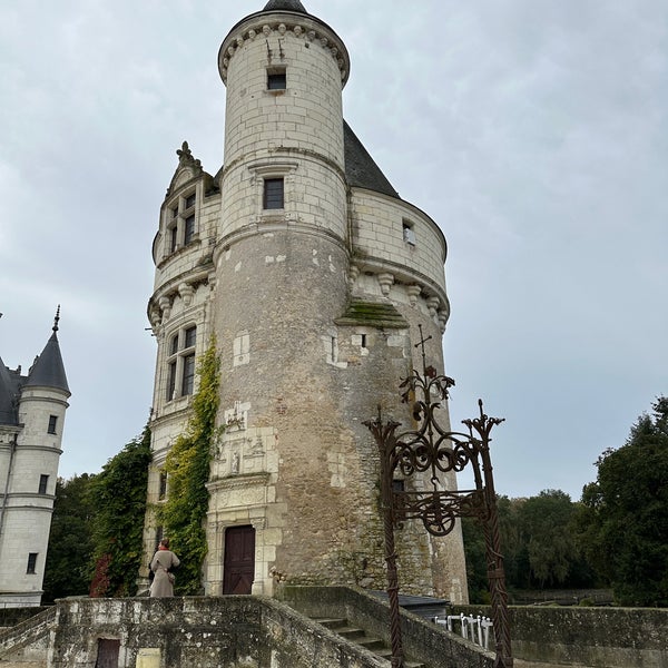 Photo taken at Château de Chenonceau by Leonardo Tiberius ⛵ on 10/27/2023