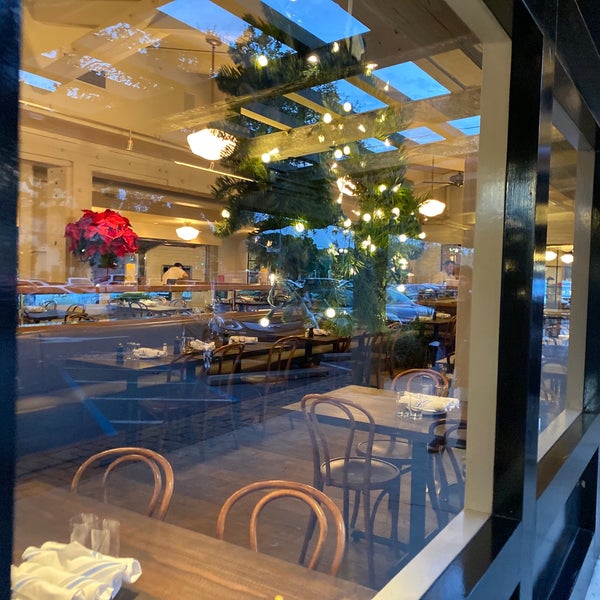 12/11/2019にLeonardo Tiberius ⛵がMayfield Bakery &amp; Cafeで撮った写真