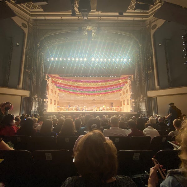 Photo taken at Golden Gate Theatre by Leonardo Tiberius ⛵ on 8/27/2022