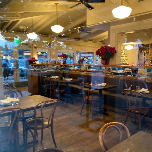 12/11/2019에 Leonardo Tiberius ⛵님이 Mayfield Bakery &amp; Cafe에서 찍은 사진