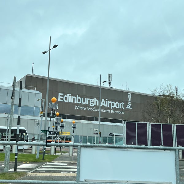 Foto diambil di Edinburgh Airport (EDI) oleh Mami . pada 4/18/2024