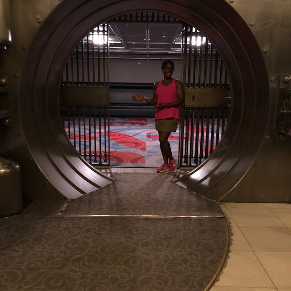 Vault events. Vault w amsterdam.