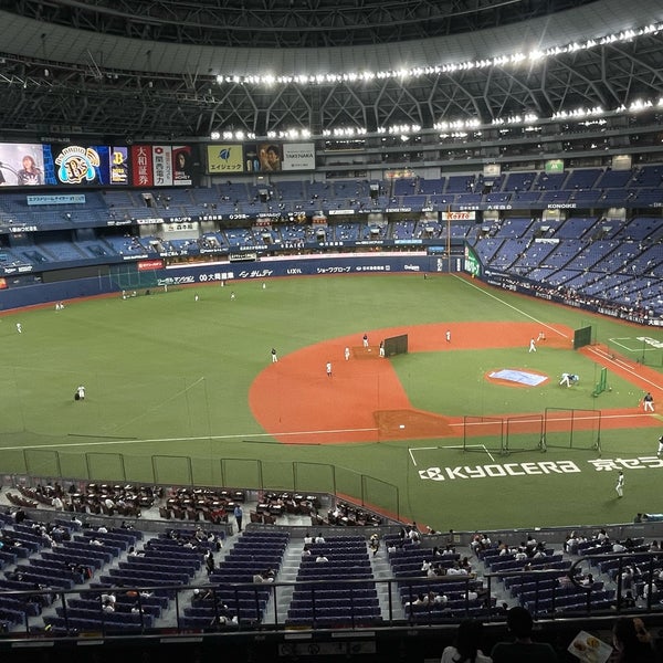 京セラ阪神VS広島1塁下段内野席連番3枚8月9日 京セラ阪神VS広島1塁下段内野席連番3枚8月9日