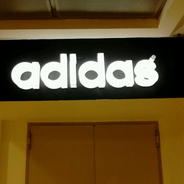 Warehouse Lab light's Adidas Outlet Store - Sporting Goods Shop in Pilea