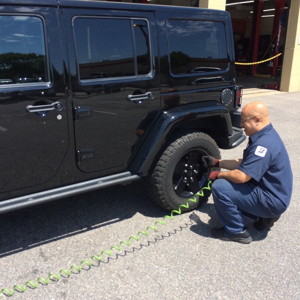 Costco Tire Service Center JANAFMilitary Circle 850 Glenrock Rd