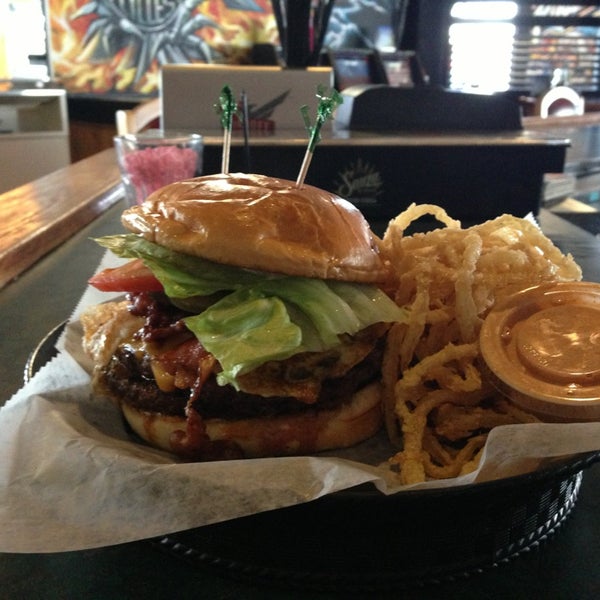 Bigg's Roadhouse (Now Closed) American Restaurant