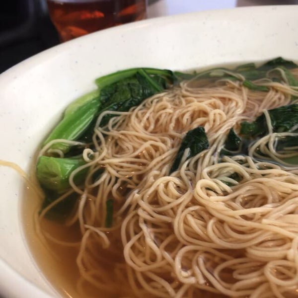 852 Hong Kong Cafe Southwest Edmonton 3040 Calgary Trail