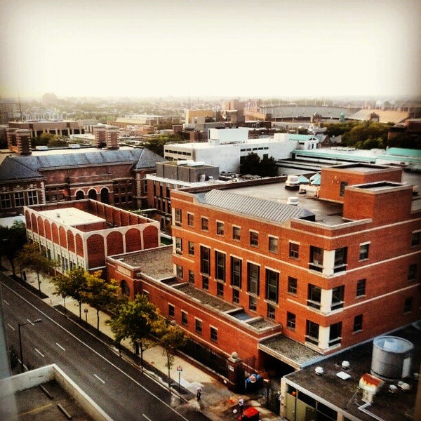 Снимок сделан в Sheraton Philadelphia University City Hotel пользователем Steffen S. 9/22/2012