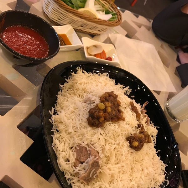 Das Foto wurde bei Al-Kharof Restaurant von Muhammad 🇺🇸🇸🇦 am 1/7/2020 aufgenommen