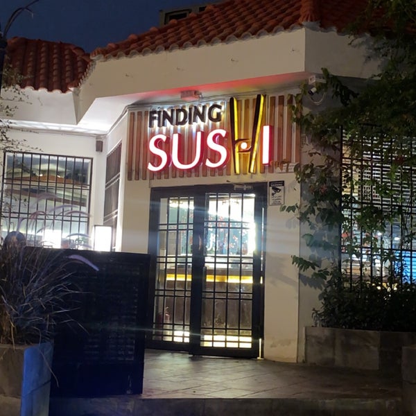 Foto tomada en Finding Sushi  por A el 4/26/2024