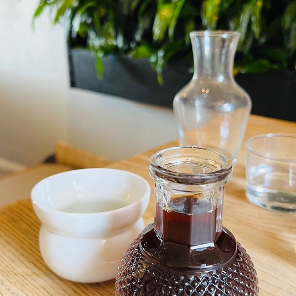 Saucer & Cup Coffee Shop in Wimbledon Park