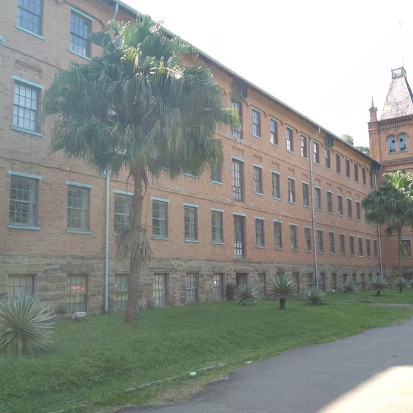 Fotos em Instituto Federal de Educação, Ciência e Tecnologia do Rio de  Janeiro (IFRJ) - Faculdade e Universidade