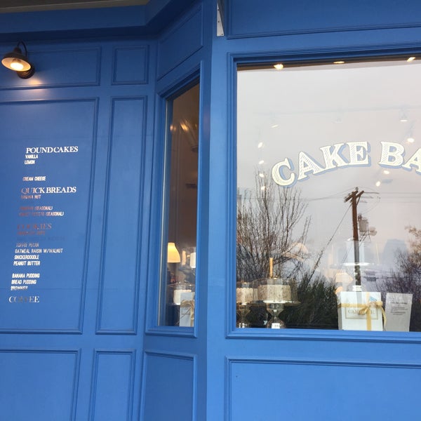2/18/2018 tarihinde Katherine N.ziyaretçi tarafından Cake Bar'de çekilen fotoğraf