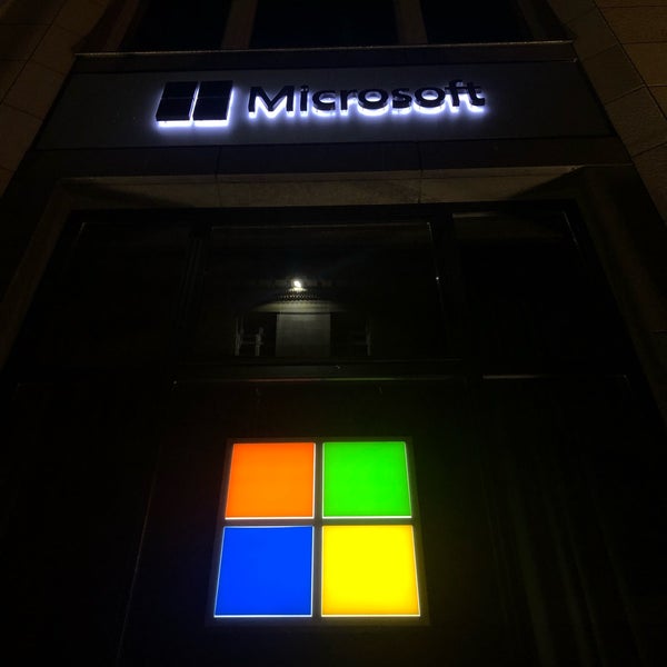 Photo taken at Microsoft Berlin by Echo W. on 10/5/2019