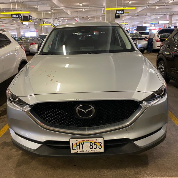 Thrifty Car Rental Kahului'de Araba Kiralama Servisi