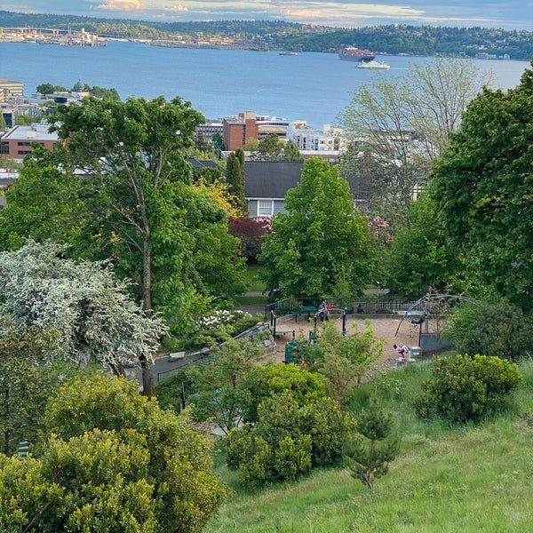 BayviewKinnear Park Lower Queen Anne 3 tips from 255 visitors