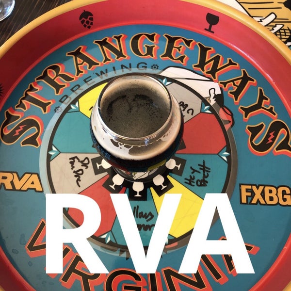 Foto tirada no(a) Strangeways Brewing por Dave R. em 9/2/2019