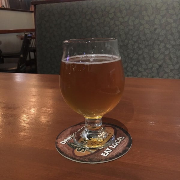 Photo taken at Sequoia Brewing Company - Visalia by Robert P. on 10/31/2019