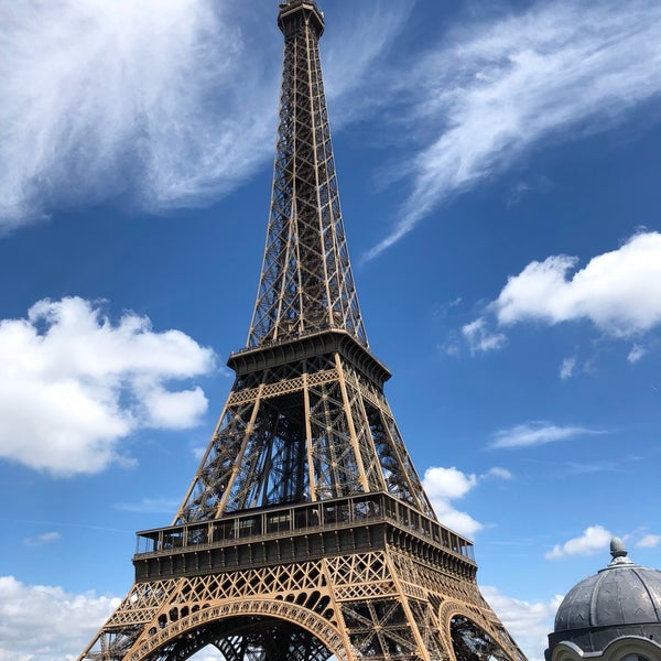 Foto diambil di Salesforce France oleh James M. pada 6/7/2018