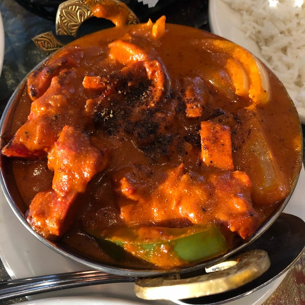 7/21/2018 tarihinde Angela F.ziyaretçi tarafından OM Fine Indian Cuisine'de çekilen fotoğraf