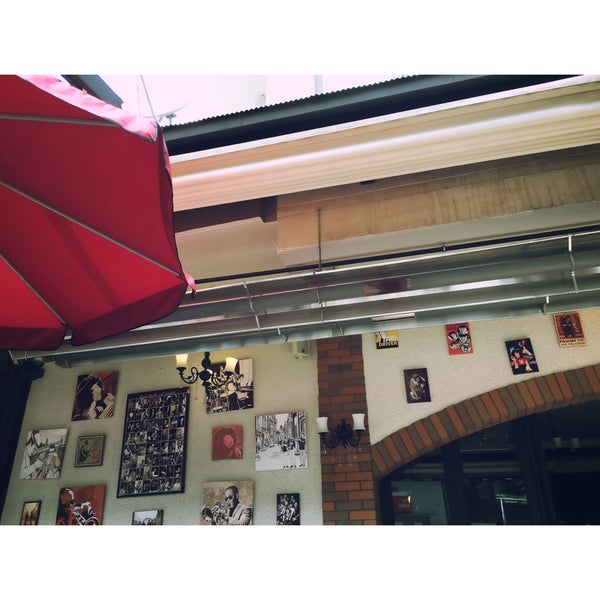 5/15/2016にGizem Ö.がLa Vita é Bella Cafeで撮った写真
