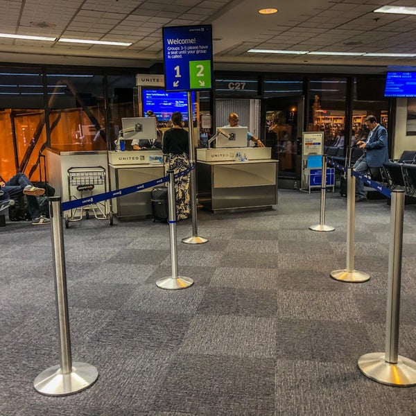 Gate C27 - Airport Gate