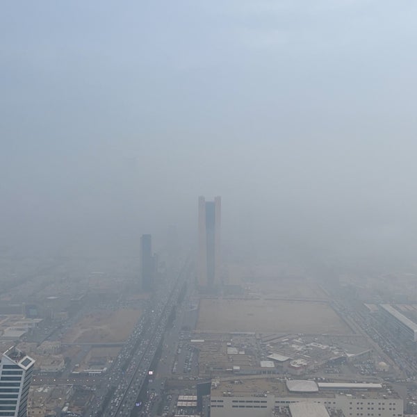 รูปภาพถ่ายที่ Majdoul Tower โดย Faisal A. เมื่อ 1/2/2023