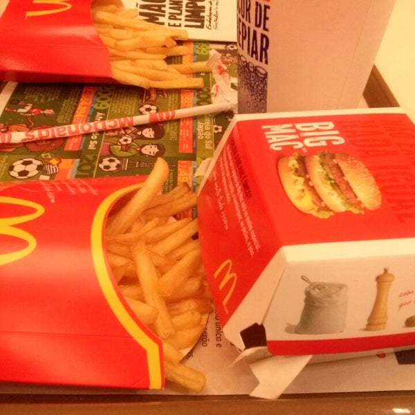 Photo taken at McDonald&#39;s by Rogerio S. on 7/8/2013