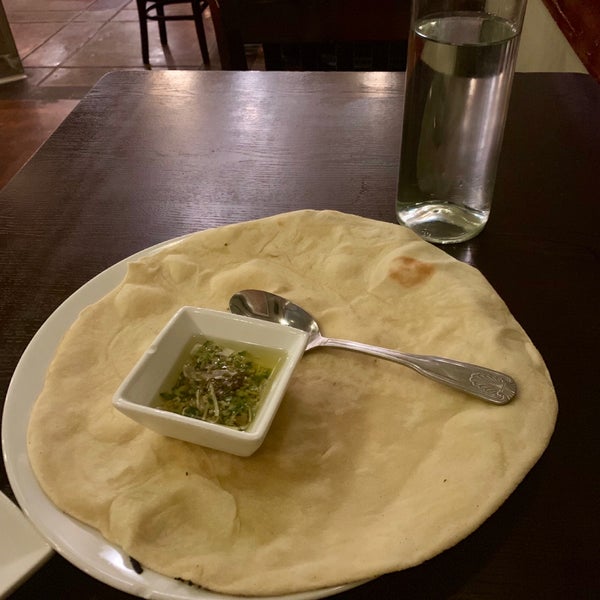 Foto scattata a Laili Restaurant da Kiyana K. il 6/26/2019