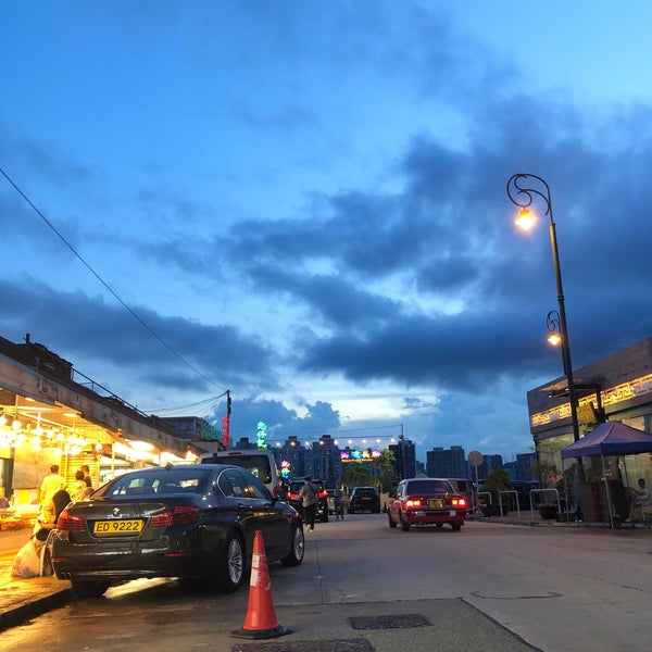 Sam Shing Estate Market 三聖邨街市 Market