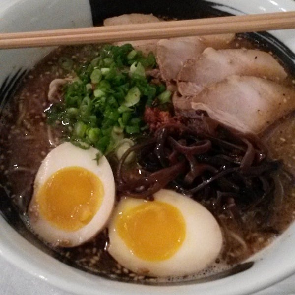 12/17/2014 tarihinde Masayo K.ziyaretçi tarafından RAMEN.Co by Keizo Shimamoto'de çekilen fotoğraf