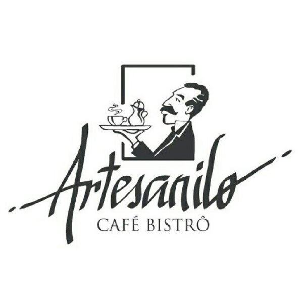 Foto tirada no(a) Artesanilo Café Bistrô por Artesanilo C. em 2/2/2013