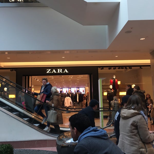 ZARA Clothing Store in Wijnegem