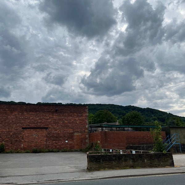High Trees Garden Centre Carlton, Leeds