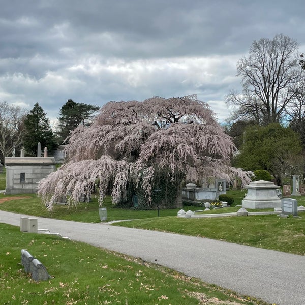 4/7/2024 tarihinde Nate F.ziyaretçi tarafından Green-Wood Cemetery'de çekilen fotoğraf