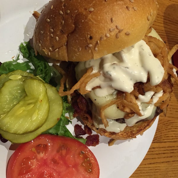 ranch burger with ranch dressing, choice of cheese, onion strings and (added) bacon