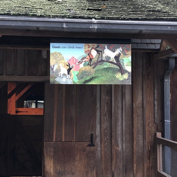 รูปภาพถ่ายที่ Prospect Park Zoo โดย Nate F. เมื่อ 12/31/2019