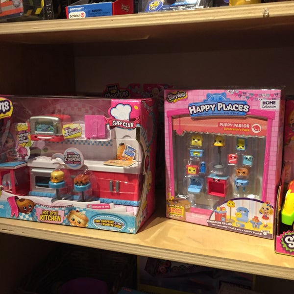 Area Kids Play Toy Store in Brooklyn