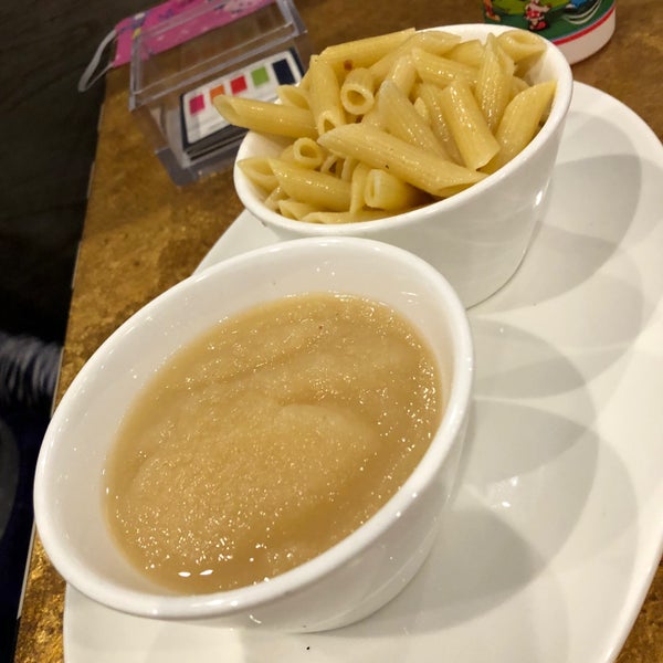 kids butter pasta and apple sauce