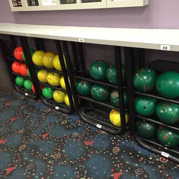 Well organized bowling balls in excellent condition with comfortable finger holes.