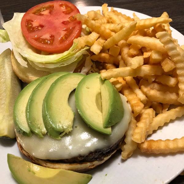 acapulco burger with avocado, chipotle mayo, and french fries