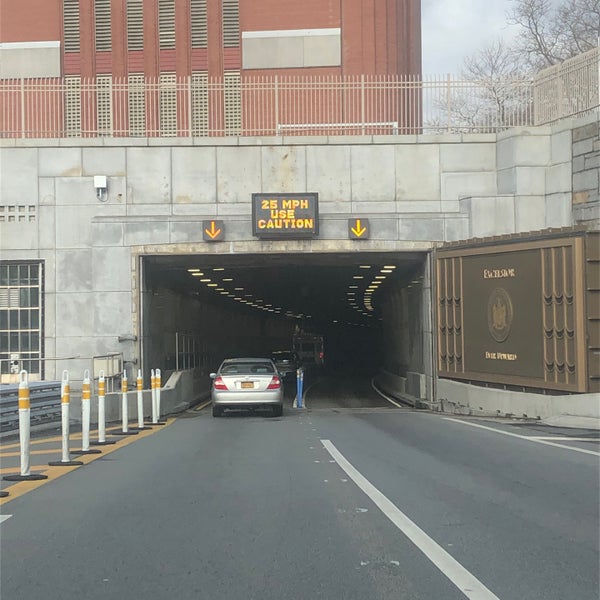 Photo taken at Hugh L. Carey Tunnel by Nate F. on 1/2/2021