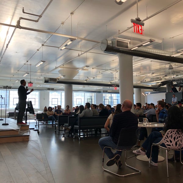 2/5/2019 tarihinde Nate F.ziyaretçi tarafından Foursquare HQ'de çekilen fotoğraf