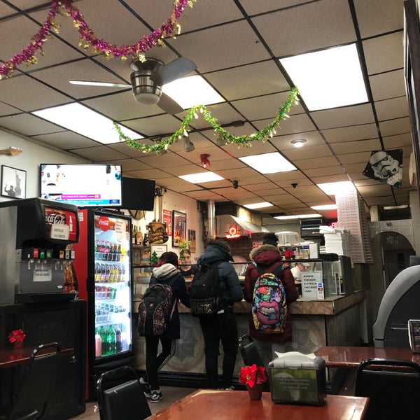 620 on Caton Pizzeria and Restaurant (Now Closed) Kensington