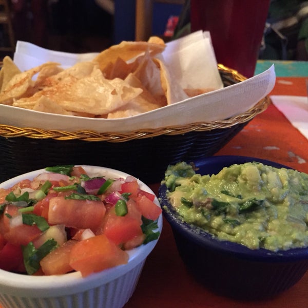 lunch specials come with chips and pico de gallo. guacamole is $1 extra, or both for $1.50