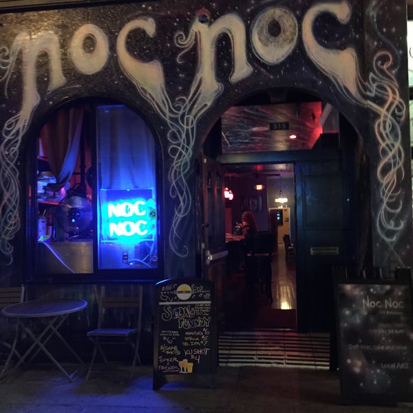 Photo taken at Noc Noc on Broadway by Nate F. on 10/26/2015