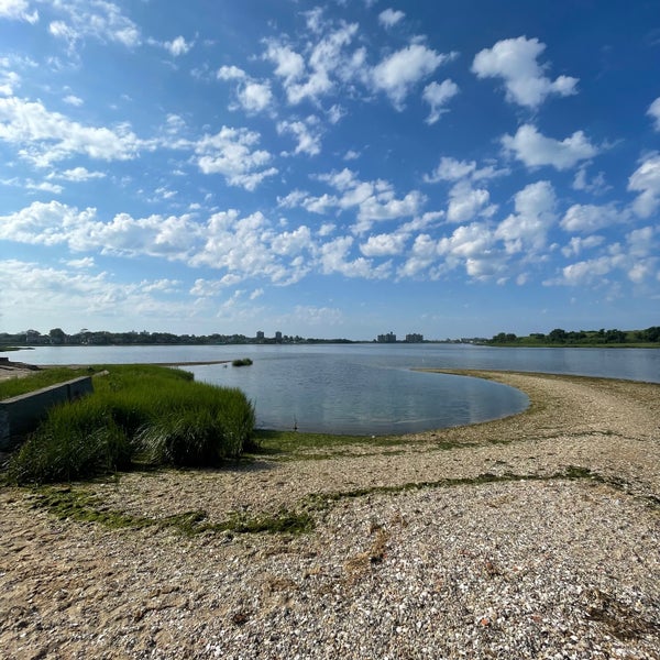 Photos at Bayswater Point State Park Far Rockaway, NY
