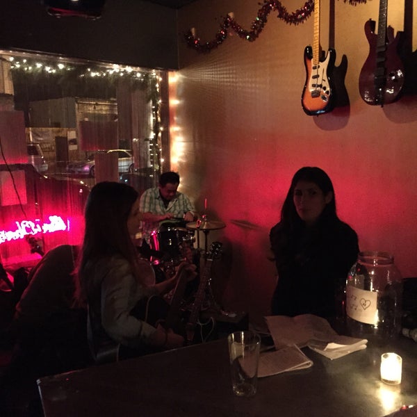 12/14/2014 tarihinde Nate F.ziyaretçi tarafından Bar Chord'de çekilen fotoğraf